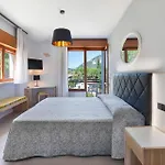 Gabbiano By Double Hospitality Hotel 3*