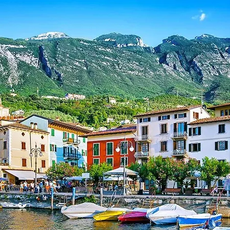 Gabbiano By Double Hospitality Garda (Verona)