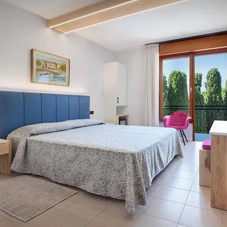 Gabbiano By Double Hospitality 3* Garda