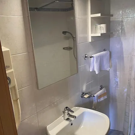 Hotel Gabbiano - Collection Garda (Verona)