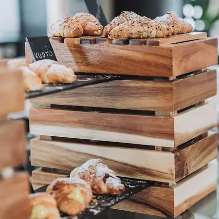 Szálloda Gabbiano - Collection Garda