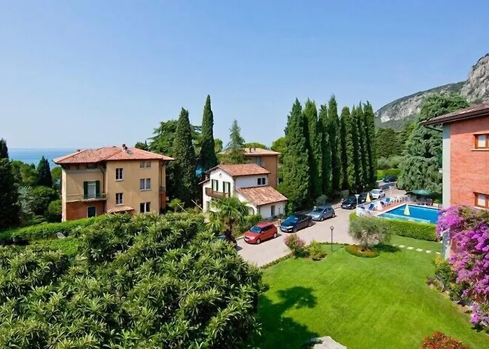 Gabbiano By Double Hospitality Garda (Verona)