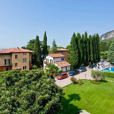 Gabbiano - Garda Collection